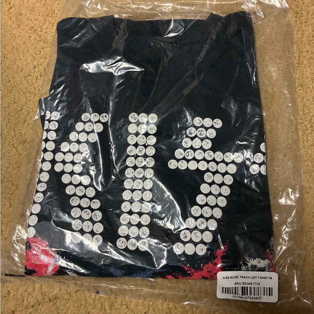 new KISS Alive! 50th anniversary track list Tee T-Shirt M